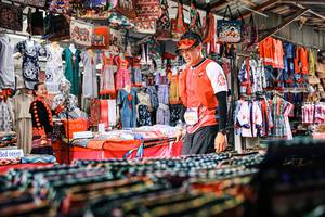 BIB: 
                            <button type="button" onclick="openModal(25553086)" class="btn btn-primary btn-sm float-right btn-popup" data-toggle="modal" data-target=".modal-high-quality">
                        <i class="fas fa-shopping-cart"></i> Add to Cart
                    </button>
                                            <button type="button" onclick="isThisMe(25553086, true)" class="btn btn-success btn-sm float-right btn-popup btn-isme hidden" data-toggle="tooltip" data-placement="bottom" title="นี่คือรูปของคุณใช่ไหม คลิกที่นี่เพื่อเอาเข้าอัลบั้ม">
                        <i class="fas fa-plus"></i> Add to album
                    </button>
                    <button type="button" onclick="isThisMe(25553086, false)" class="btn btn-warning btn-sm float-right btn-popup btn-isnotme hidden">
                        <i class="fas fa-ban"></i> Remove from album
                    </button>